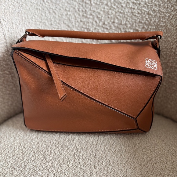 Loewe Puzzle Medium in Tan - Picture 1 of 10